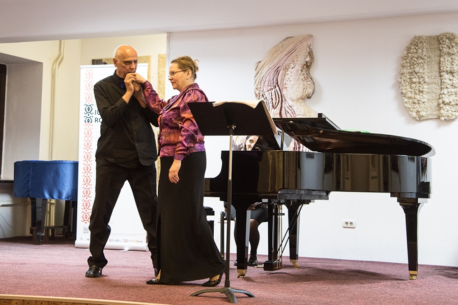 Viata in doi Recital de familii